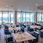 Royal Blue Hotel