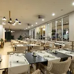 Hotel Royal Blue