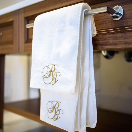 Отель Royal Blue