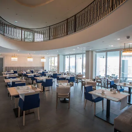 Hotel Royal Blue