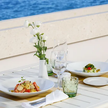 Hotel Royal Blue 5*