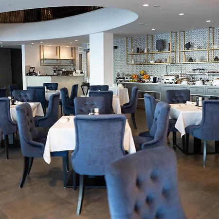 Hotel Royal Blue