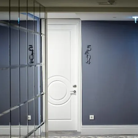 Royal Blue Hotel 5*