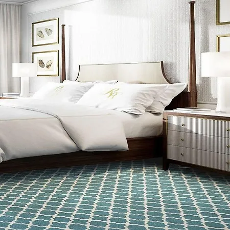 Royal Blue Hotel 5*